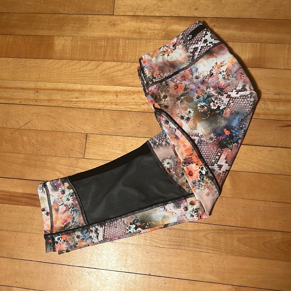 Medium Colourful Floral Leggings